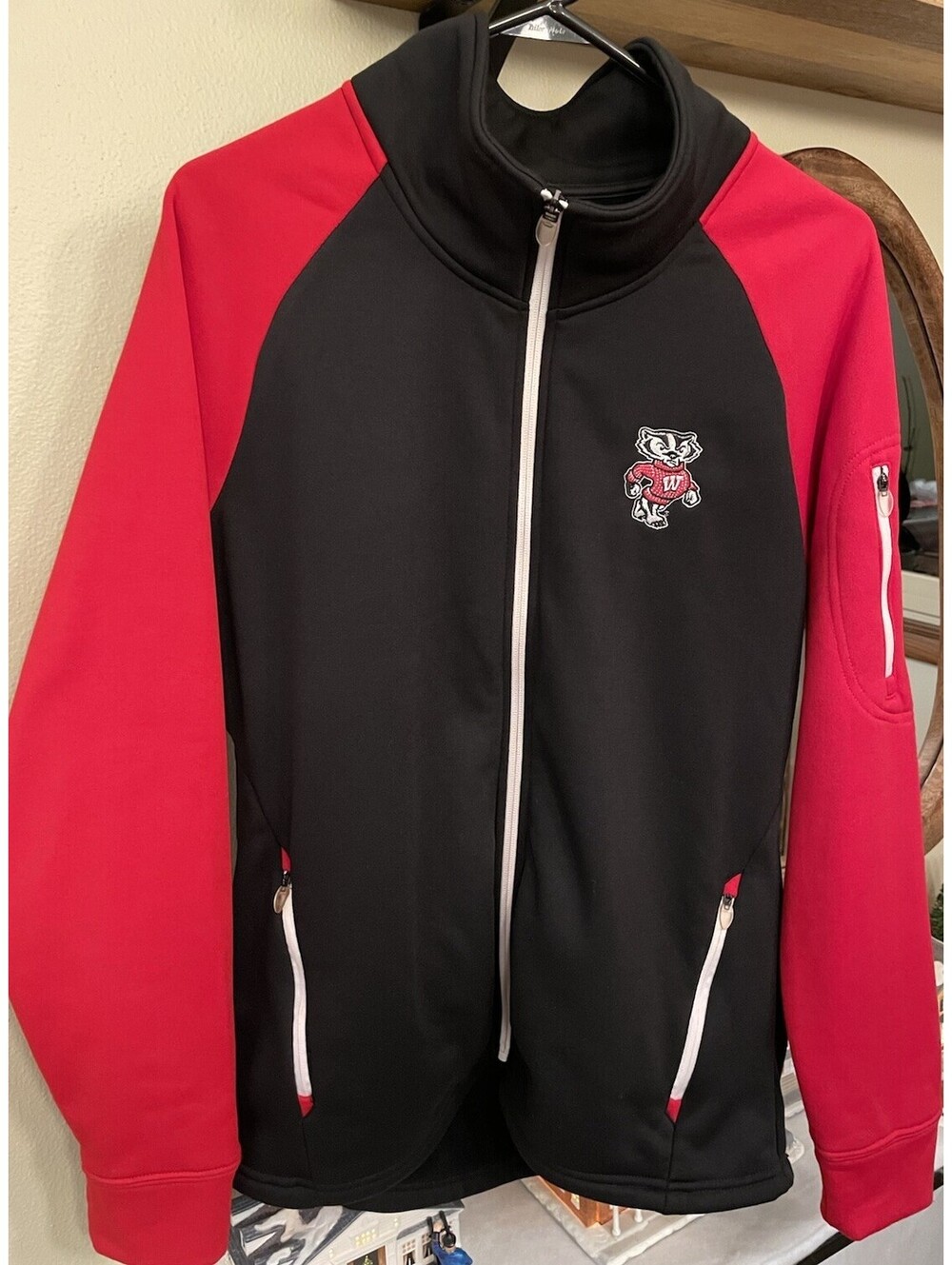 Women’s Gear For Sports Wisconsin Badgers Full Zip Sweatshirt Large